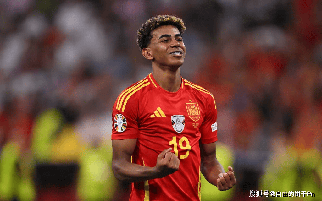 斯帕莱蒂：球员们脸上不再是满足的表情，而是更加放松的表情（斯帕莱蒂：球员的神情已由满足转为更放松）