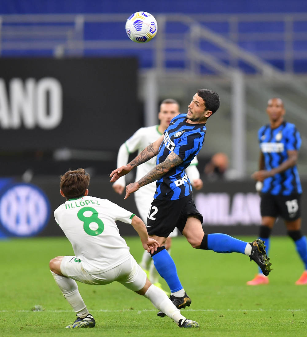 德转统计国家队出场时间前20：C罗、梅西前2，布冯、魔笛上榜（德转盘点国家队出场时长前20：C罗、梅西分列前二，布冯、魔笛入围）